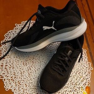 Puma Black and White Athletic Shoes